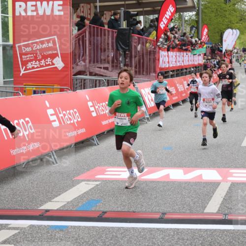 25.04.2026 - Das Zehntel Strokosch-Dieckow http://msf.ph/oto/9618893 25.04.2026 08:49:08 Ziel 1696, 2173, 3123, 3302, 3567, 3699, 4063 meine-sportfotos.de