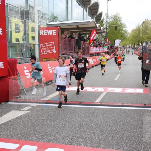 25.04.2026 - Das Zehntel Strokosch-Dieckow http://msf.ph/oto/9618952 25.04.2026 08:49:10 Ziel 1696, 1794, 2042, 2173, 2777, 3123, 3302, 3567, 3699, 3957 meine-sportfotos.de