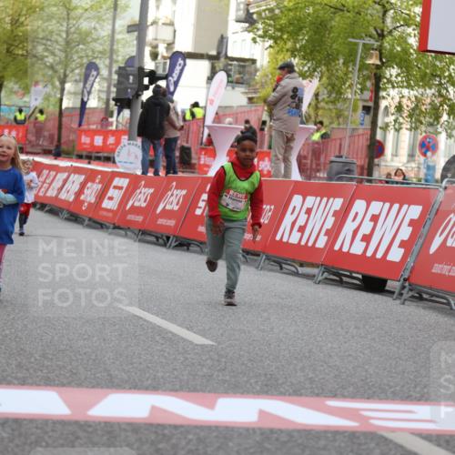25.04.2026 - Das Zehntel Strokosch-Dieckow http://msf.ph/oto/9619048 25.04.2026 09:12:26 Ziel  meine-sportfotos.de