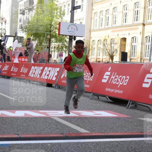 25.04.2026 - Das Zehntel Strokosch-Dieckow http://msf.ph/oto/9619101 25.04.2026 09:12:28 Ziel 2080 meine-sportfotos.de