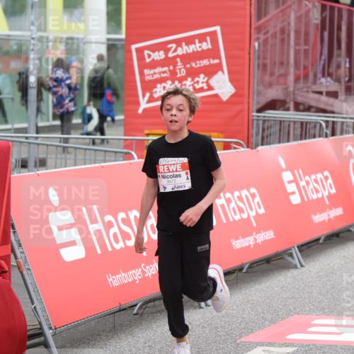 25.04.2026 - Das Zehntel Strokosch-Dieckow http://msf.ph/oto/9619103 25.04.2026 08:49:15 Ziel 1788, 1794, 2042, 2173, 2777, 3123, 3328, 3567, 3672, 3957 meine-sportfotos.de