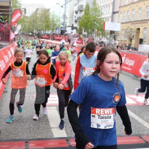 25.04.2026 - Das Zehntel Strokosch-Dieckow http://msf.ph/oto/9619117 25.04.2026 11:00:44 Ziel 5240, 5245, 5248, 5343, 5352, 5402, 5429, 5635, 5836, 5960, 6438, 6643, 6654, 6945, 7057, 7066, 7067, 7078, 7112, 7235, 7241, 7330, 7361, 7371, 7372, 7384, 7465, 7479, 7644, 7825 meine-sportfotos.de