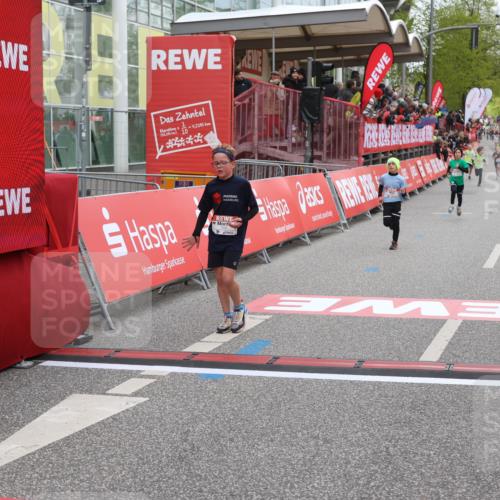 25.04.2026 - Das Zehntel Strokosch-Dieckow http://msf.ph/oto/9619243 25.04.2026 08:49:20 Ziel 1194, 1858, 3328, 3672 meine-sportfotos.de