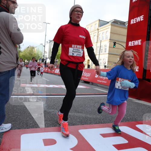 25.04.2026 - Das Zehntel Strokosch-Dieckow http://msf.ph/oto/9619257 25.04.2026 09:12:31 Ziel 2080, 2667, 2678, 3270 meine-sportfotos.de