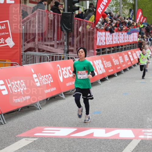 25.04.2026 - Das Zehntel Strokosch-Dieckow http://msf.ph/oto/9619300 25.04.2026 08:49:23 Ziel 1194, 1727, 1858, 2502, 3328, 3608 meine-sportfotos.de