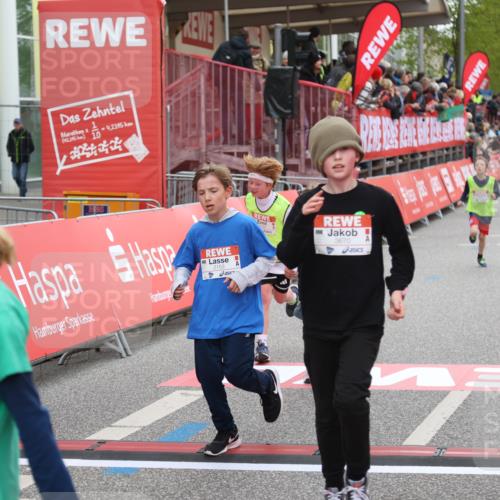 25.04.2026 - Das Zehntel Strokosch-Dieckow http://msf.ph/oto/9619365 25.04.2026 08:49:28 Ziel 1194, 1727, 2153, 2502, 3043, 3223, 3238, 3602, 3608, 3670 meine-sportfotos.de