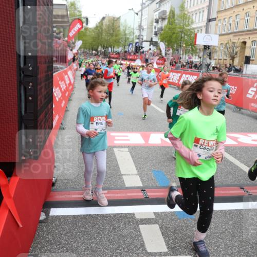 25.04.2026 - Das Zehntel Strokosch-Dieckow http://msf.ph/oto/9619389 25.04.2026 11:00:40 Ziel 5233, 5240, 5245, 5248, 5343, 5352, 5353, 5635, 5690, 5836, 5960, 6091, 6438, 6632, 6669, 6686, 6874, 6945, 7054, 7067, 7361, 7465, 7479, 7660, 7825, 7859 meine-sportfotos.de