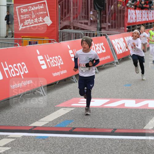 25.04.2026 - Das Zehntel Strokosch-Dieckow http://msf.ph/oto/9619452 25.04.2026 08:49:33 Ziel 2153, 3043, 3223, 3238, 3252, 3551, 3563, 3670 meine-sportfotos.de