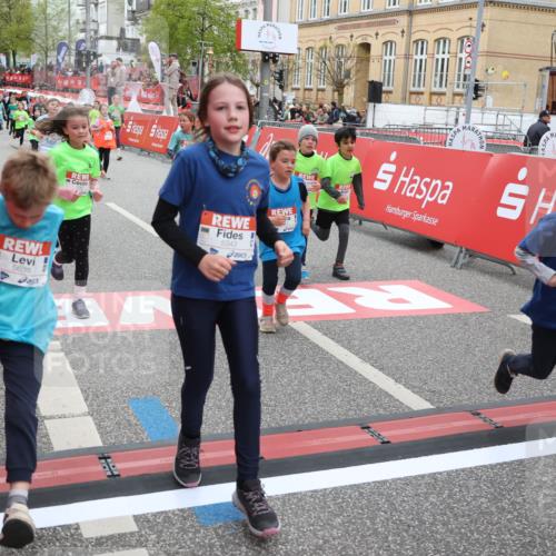 25.04.2026 - Das Zehntel Strokosch-Dieckow http://msf.ph/oto/9619520 25.04.2026 11:00:39 Ziel 5233, 5240, 5245, 5248, 5343, 5352, 5353, 5635, 5690, 5836, 5960, 5995, 6091, 6438, 6632, 6669, 6686, 6874, 6945, 7017, 7054, 7067, 7296, 7410, 7465, 7479, 7660, 7800, 7825, 7859 meine-sportfotos.de