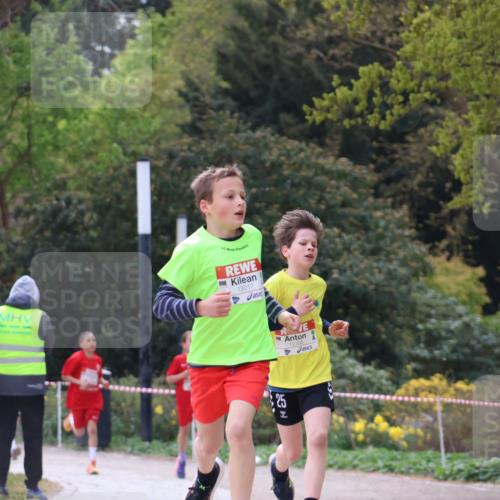 25.04.2026 - Das Zehntel Zöllner http://msf.ph/oto/9619544 25.04.2026 11:38:22 Laufen 13017, 25, 12325 meine-sportfotos.de