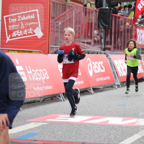 25.04.2026 - Das Zehntel Strokosch-Dieckow http://msf.ph/oto/9619559 25.04.2026 08:50:05 Ziel 1023, 1026, 1208, 1312, 1408, 1870, 2339, 3588, 3598, 3599, 4007, 4010 meine-sportfotos.de