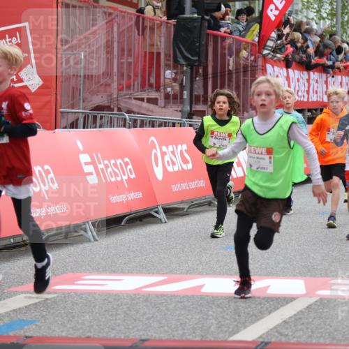 25.04.2026 - Das Zehntel Strokosch-Dieckow http://msf.ph/oto/9619568 25.04.2026 08:50:06 Ziel 1023, 1026, 1153, 1208, 1312, 1408, 1870, 2172, 2176, 3176, 3588, 3598, 3599, 4007, 4010 meine-sportfotos.de