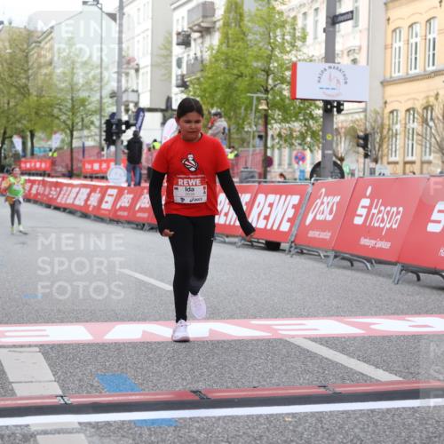 25.04.2026 - Das Zehntel Strokosch-Dieckow http://msf.ph/oto/9619577 25.04.2026 09:12:46 Ziel 2638 meine-sportfotos.de