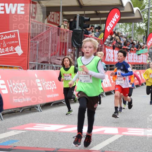 25.04.2026 - Das Zehntel Strokosch-Dieckow http://msf.ph/oto/9619590 25.04.2026 08:50:06 Ziel 1023, 1026, 1153, 1208, 1312, 1408, 1870, 2172, 2176, 3176, 3588, 3598, 3599, 4007, 4010 meine-sportfotos.de