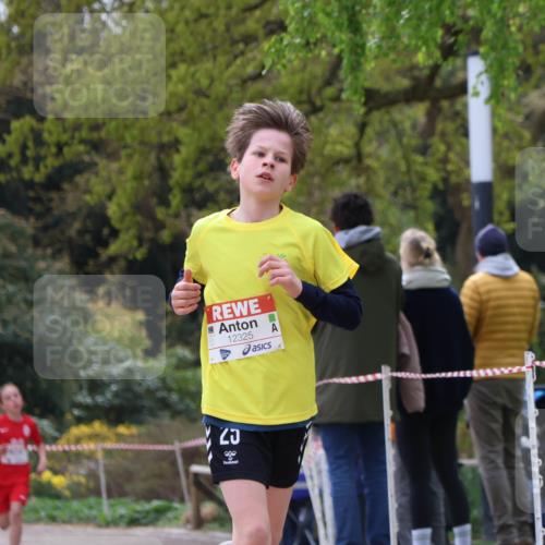 25.04.2026 - Das Zehntel Zöllner http://msf.ph/oto/9619615 25.04.2026 11:38:25 Laufen 12325, 20 meine-sportfotos.de