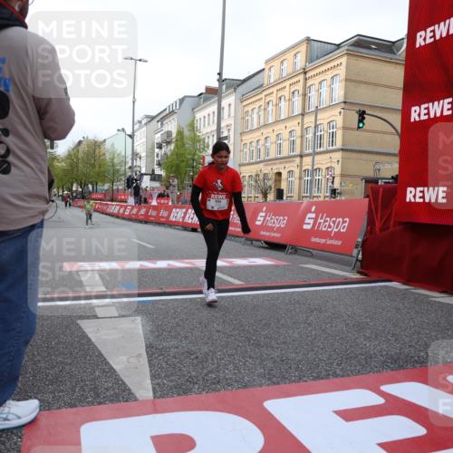 25.04.2026 - Das Zehntel Strokosch-Dieckow http://msf.ph/oto/9619622 25.04.2026 09:12:47 Ziel 2638 meine-sportfotos.de