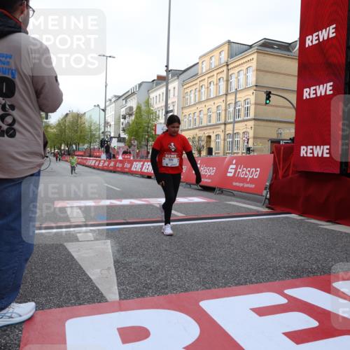 25.04.2026 - Das Zehntel Strokosch-Dieckow http://msf.ph/oto/9619642 25.04.2026 09:12:47 Ziel 2638 meine-sportfotos.de