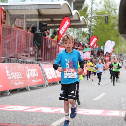 25.04.2026 - Das Zehntel Strokosch-Dieckow http://msf.ph/oto/9619716 25.04.2026 08:50:11 Ziel 1023, 1026, 1153, 1294, 1408, 2172, 2176, 2788, 2811, 3169, 3176, 4007, 4010 meine-sportfotos.de
