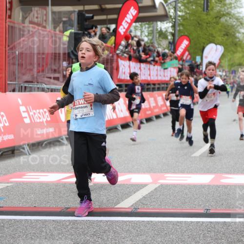 25.04.2026 - Das Zehntel Strokosch-Dieckow http://msf.ph/oto/9619724 25.04.2026 08:50:15 Ziel 1151, 1219, 1277, 1294, 1470, 1795, 2062, 2175, 2782, 2788, 2811, 2910, 3169, 3185, 4050 meine-sportfotos.de