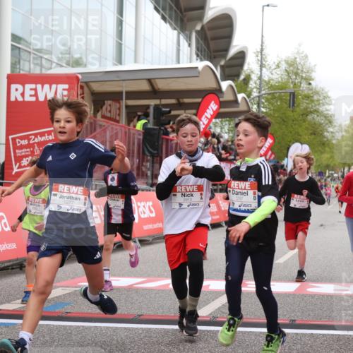 25.04.2026 - Das Zehntel Strokosch-Dieckow http://msf.ph/oto/9619772 25.04.2026 08:50:17 Ziel 1151, 1219, 1277, 1294, 1470, 1795, 1856, 2062, 2168, 2175, 2782, 2788, 2910, 3169, 3185, 4050 meine-sportfotos.de