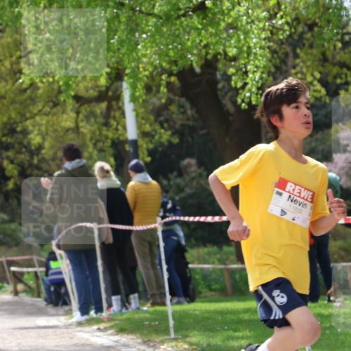 25.04.2026 - Das Zehntel Zöllner http://msf.ph/oto/9619804 25.04.2026 11:38:35 Laufen 11882 meine-sportfotos.de