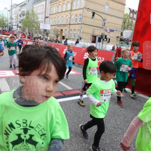 25.04.2026 - Das Zehntel Strokosch-Dieckow http://msf.ph/oto/9619833 25.04.2026 11:00:34 Ziel 5033, 5040, 5219, 5233, 5271, 5286, 5690, 5700, 5715, 5722, 5768, 5995, 6091, 6395, 6632, 6669, 6686, 6874, 7017, 7054, 7094, 7296, 7370, 7410, 7660, 7751, 7767, 7782, 7800, 7834, 7844, 7859 meine-sportfotos.de