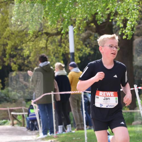 25.04.2026 - Das Zehntel Zöllner http://msf.ph/oto/9619856 25.04.2026 11:38:37 Laufen 10311 meine-sportfotos.de