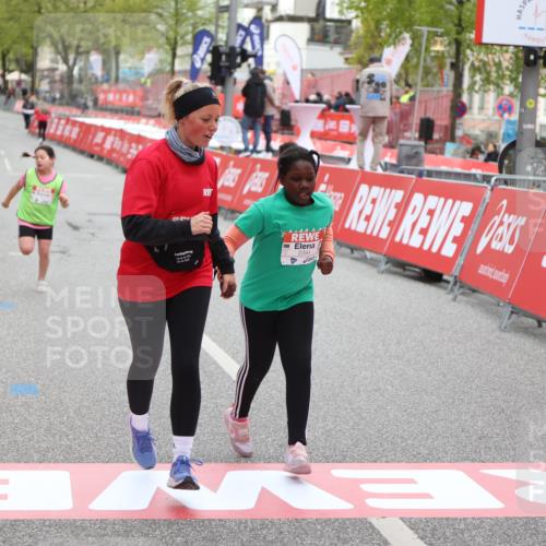 25.04.2026 - Das Zehntel Strokosch-Dieckow http://msf.ph/oto/9619870 25.04.2026 09:13:21 Ziel 2394 meine-sportfotos.de