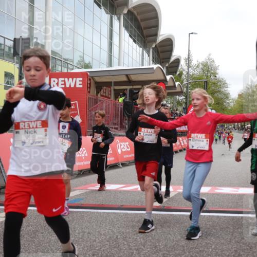 25.04.2026 - Das Zehntel Strokosch-Dieckow http://msf.ph/oto/9619873 25.04.2026 08:50:18 Ziel 1151, 1219, 1277, 1470, 1795, 1856, 2062, 2168, 2175, 2782, 2910, 3169, 3185, 4050 meine-sportfotos.de