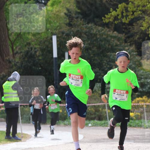 25.04.2026 - Das Zehntel Zöllner http://msf.ph/oto/9619875 25.04.2026 11:38:39 Laufen 12768, 12663, 3 meine-sportfotos.de