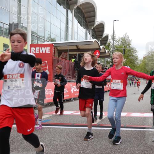 25.04.2026 - Das Zehntel Strokosch-Dieckow http://msf.ph/oto/9619880 25.04.2026 08:50:18 Ziel 1151, 1219, 1277, 1470, 1795, 1856, 2062, 2168, 2175, 2782, 2910, 3169, 3185, 4050 meine-sportfotos.de