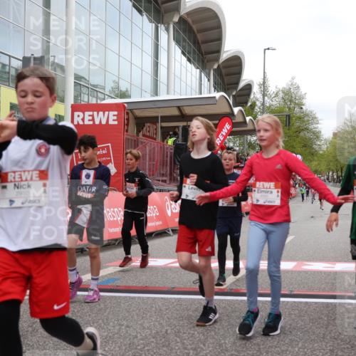 25.04.2026 - Das Zehntel Strokosch-Dieckow http://msf.ph/oto/9619886 25.04.2026 08:50:18 Ziel 1151, 1219, 1277, 1470, 1795, 1856, 2062, 2168, 2175, 2782, 2910, 3169, 3185, 4050 meine-sportfotos.de