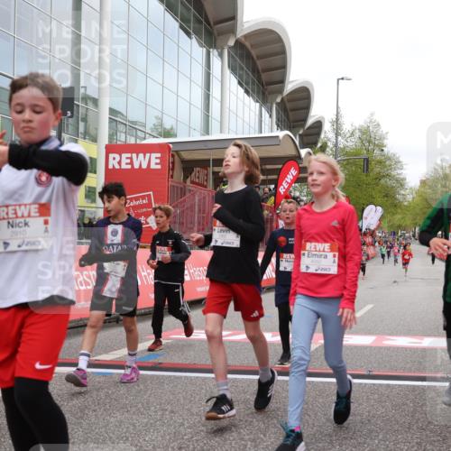 25.04.2026 - Das Zehntel Strokosch-Dieckow http://msf.ph/oto/9619894 25.04.2026 08:50:18 Ziel 1151, 1219, 1277, 1470, 1795, 1856, 2062, 2168, 2175, 2782, 2910, 3169, 3185, 4050 meine-sportfotos.de
