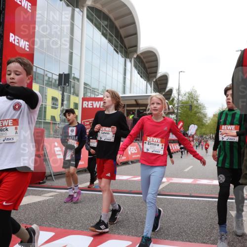 25.04.2026 - Das Zehntel Strokosch-Dieckow http://msf.ph/oto/9619924 25.04.2026 08:50:18 Ziel 1151, 1219, 1277, 1470, 1795, 1856, 2062, 2168, 2175, 2782, 2910, 3169, 3185, 4050 meine-sportfotos.de