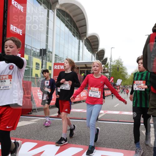 25.04.2026 - Das Zehntel Strokosch-Dieckow http://msf.ph/oto/9619931 25.04.2026 08:50:19 Ziel 1151, 1219, 1277, 1287, 1470, 1795, 1856, 2062, 2168, 2175, 2782, 2910, 3169, 3185, 4050 meine-sportfotos.de