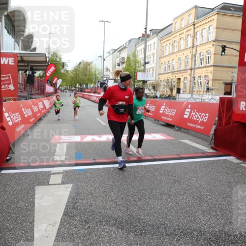 25.04.2026 - Das Zehntel Strokosch-Dieckow http://msf.ph/oto/9619944 25.04.2026 09:13:22 Ziel 1405, 1434, 2394 meine-sportfotos.de