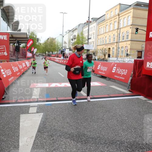 25.04.2026 - Das Zehntel Strokosch-Dieckow http://msf.ph/oto/9619972 25.04.2026 09:13:22 Ziel 1405, 1434, 2394 meine-sportfotos.de
