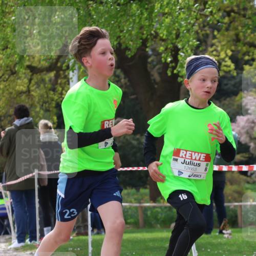 25.04.2026 - Das Zehntel Zöllner http://msf.ph/oto/9619976 25.04.2026 11:38:41 Laufen 23, 12663, 16 meine-sportfotos.de