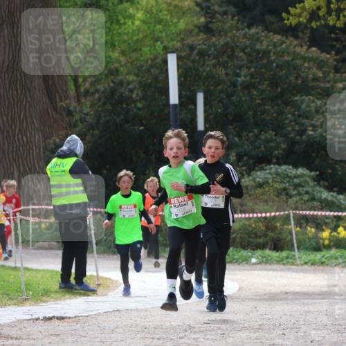 25.04.2026 - Das Zehntel Zöllner http://msf.ph/oto/9619984 25.04.2026 11:38:43 Laufen 12140, 12874 meine-sportfotos.de
