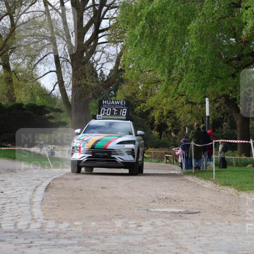 25.04.2026 - Das Zehntel Zöllner http://msf.ph/oto/9620014 25.04.2026 07:37:17 Laufen 2, 0, 07, 88, 070 meine-sportfotos.de