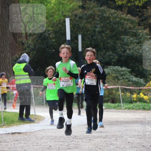 25.04.2026 - Das Zehntel Zöllner http://msf.ph/oto/9620015 25.04.2026 11:38:43 Laufen 12140, 12874 meine-sportfotos.de