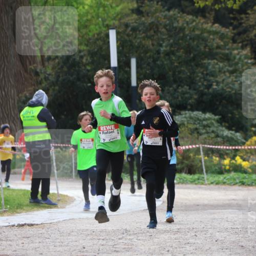 25.04.2026 - Das Zehntel Zöllner http://msf.ph/oto/9620020 25.04.2026 11:38:43 Laufen 12140, 12874 meine-sportfotos.de