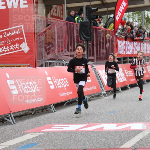 25.04.2026 - Das Zehntel Strokosch-Dieckow http://msf.ph/oto/9620053 25.04.2026 08:50:22 Ziel 1277, 1287, 1465, 1795, 1856, 2062, 2168, 2175, 2782, 2910, 3185, 4050 meine-sportfotos.de