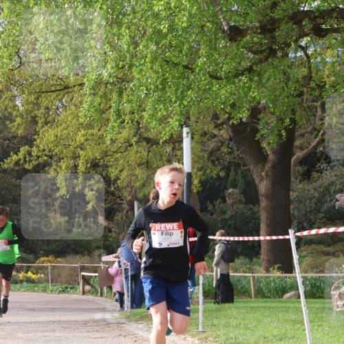 25.04.2026 - Das Zehntel Zöllner http://msf.ph/oto/9620070 25.04.2026 07:37:31 Laufen 4067 meine-sportfotos.de