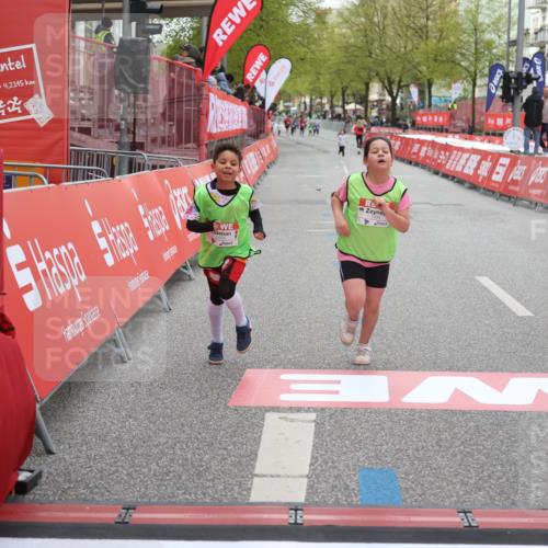 25.04.2026 - Das Zehntel Strokosch-Dieckow http://msf.ph/oto/9620071 25.04.2026 09:13:24 Ziel 1405, 1434, 2394 meine-sportfotos.de