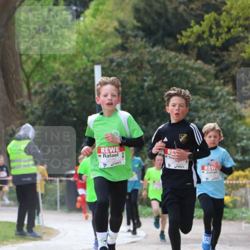 25.04.2026 - Das Zehntel Zöllner http://msf.ph/oto/9620107 25.04.2026 11:38:45 Laufen 12140, 12874 meine-sportfotos.de