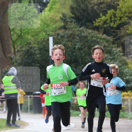 25.04.2026 - Das Zehntel Zöllner http://msf.ph/oto/9620118 25.04.2026 11:38:45 Laufen 12140, 12874 meine-sportfotos.de