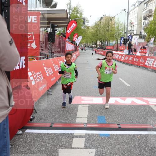 25.04.2026 - Das Zehntel Strokosch-Dieckow http://msf.ph/oto/9620142 25.04.2026 09:13:24 Ziel 1405, 1434, 2394 meine-sportfotos.de