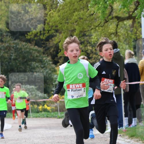 25.04.2026 - Das Zehntel Zöllner http://msf.ph/oto/9620176 25.04.2026 11:38:46 Laufen 12140, 4 meine-sportfotos.de