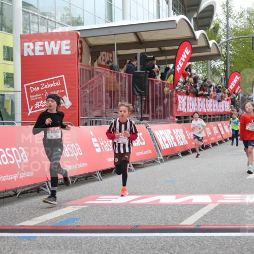 25.04.2026 - Das Zehntel Strokosch-Dieckow http://msf.ph/oto/9620194 25.04.2026 08:50:24 Ziel 1287, 1465, 1856, 2168, 4039, 4055 meine-sportfotos.de